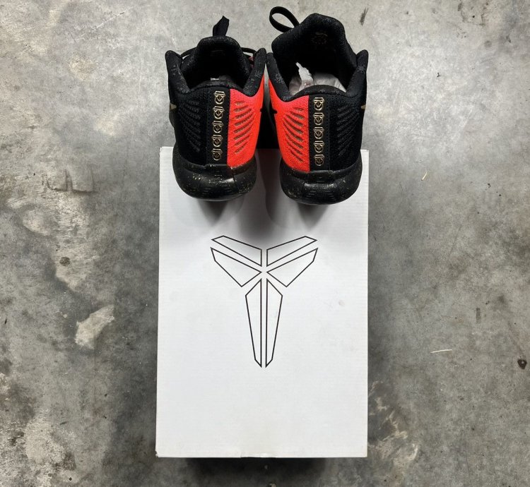 Kobe 10 Elite Low Christmas 2015
