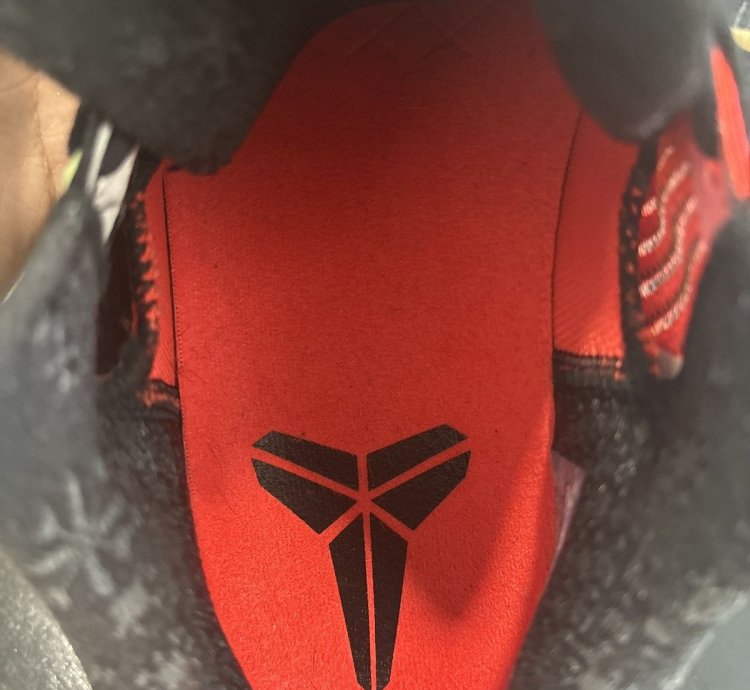 Kobe 10 Elite Low Christmas 2015