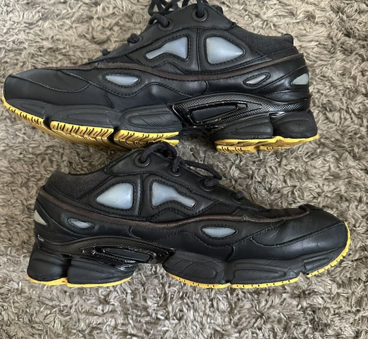 Adidas Raf Simons Ozweego Black Corn