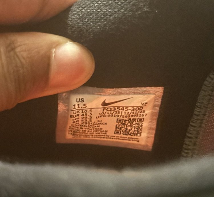 Kobe 4 Girl Dad Deadstock