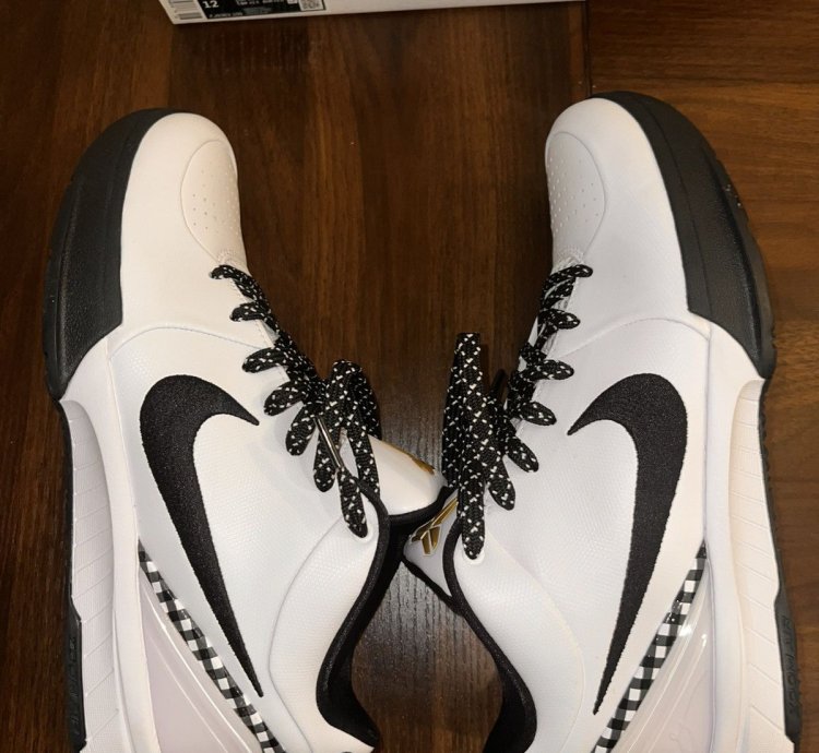 Kobe 4 Protro Gigi