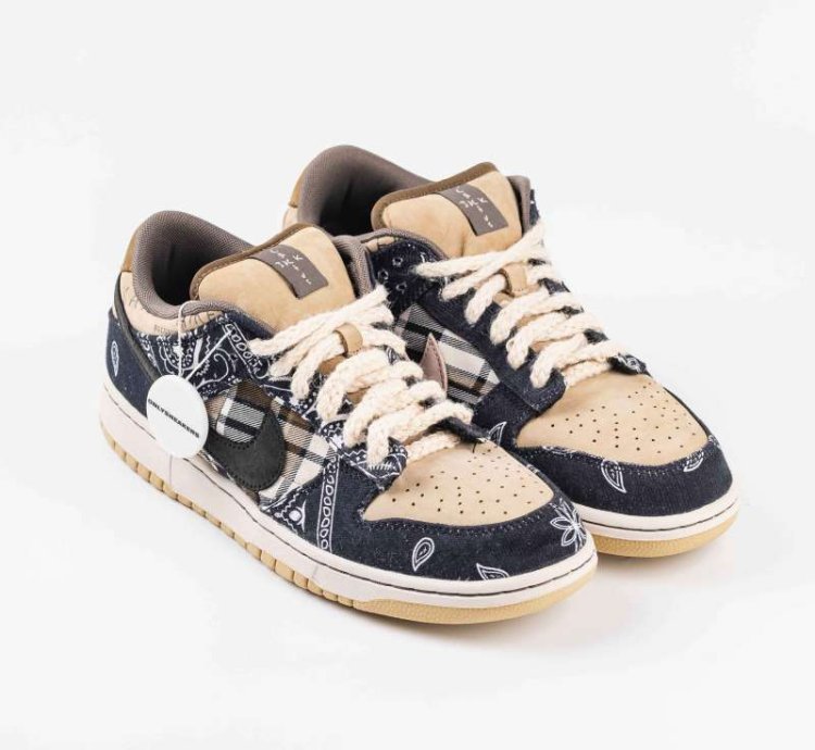 Nike Sb Dunk Low Pro x Travis Scott Jack Brown