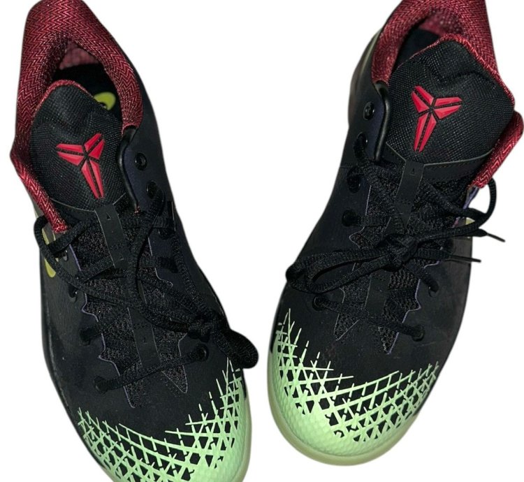 Kobe 4 Venomenon Glow In The Dark