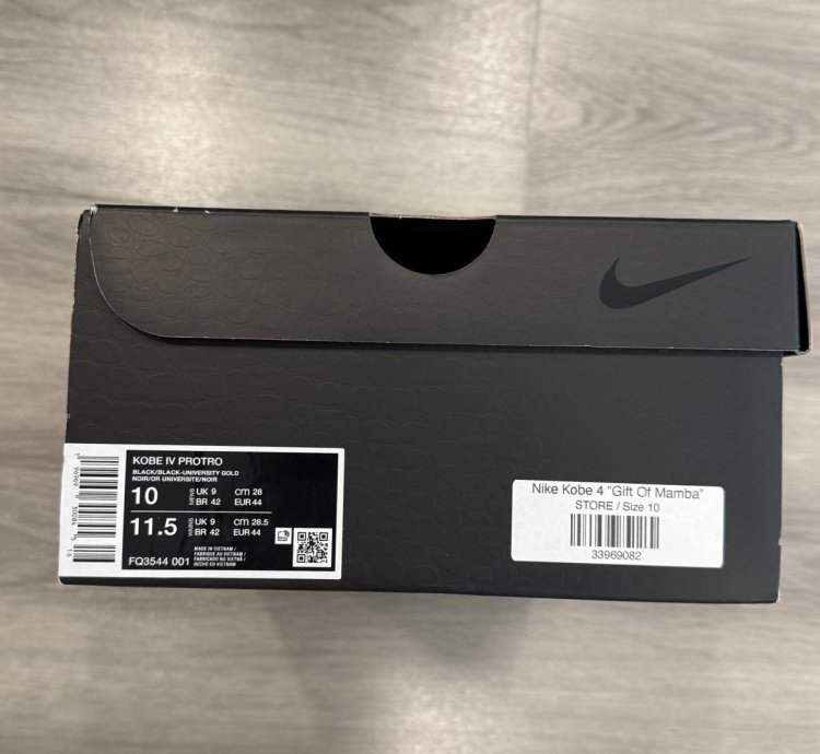Kobe 4s Protro Gift Of Mamba