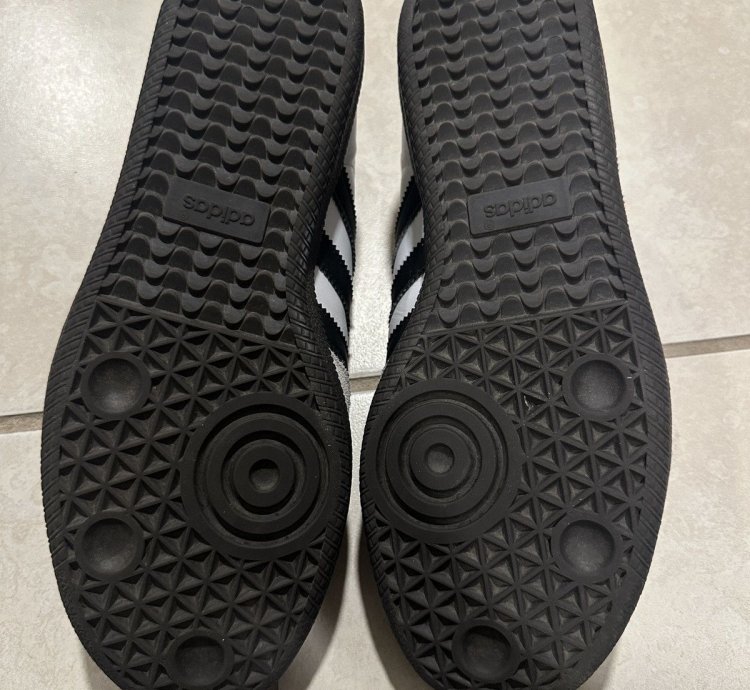 Adidas Samba