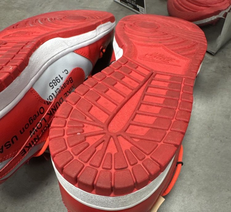 Nike Off-white Dunk Low University Red