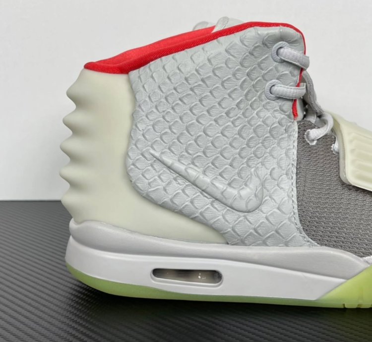 Nike Air Yeezy 2 Pure Platinum