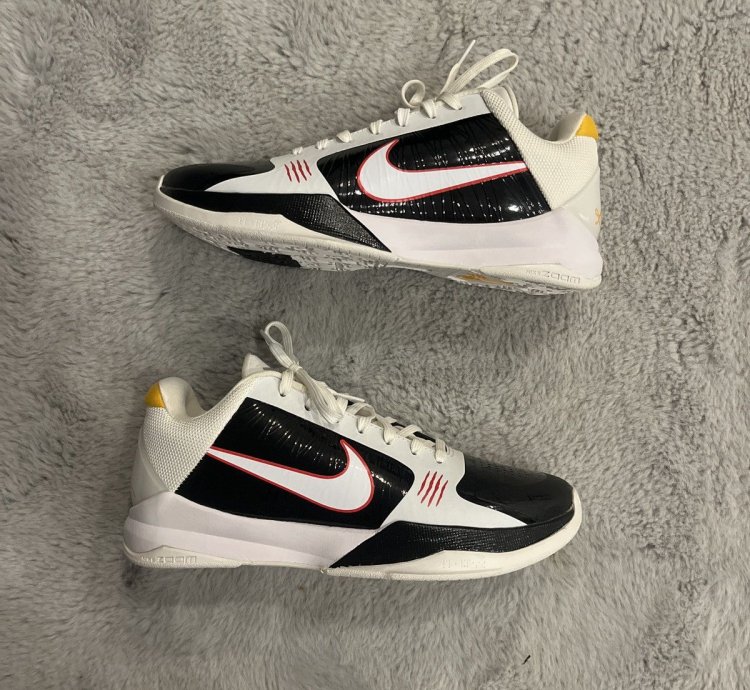 Kobe 5 Protro Alternate Bruce Lee