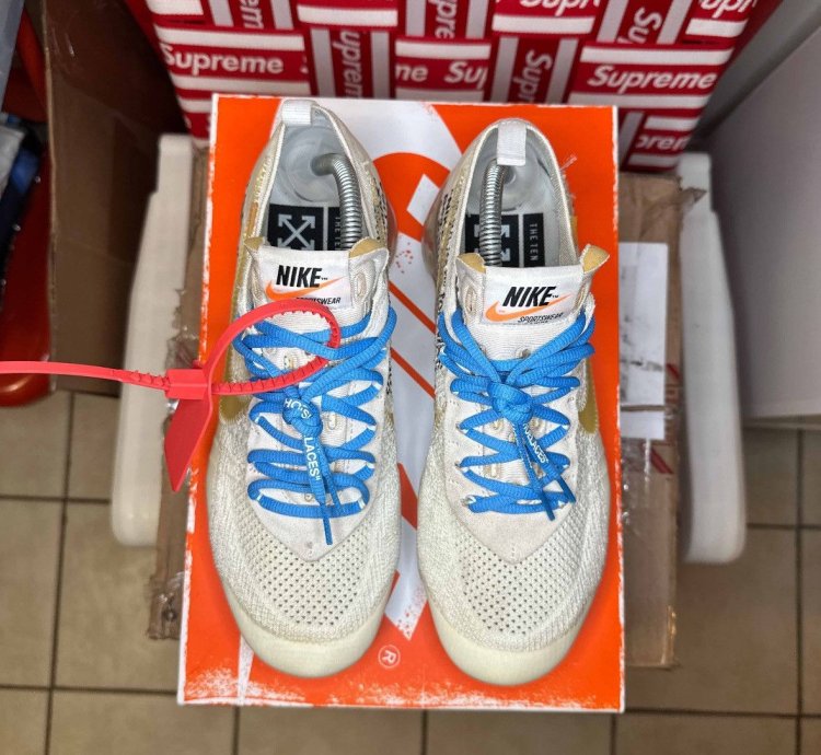 Nike Off-white Vapormax Part 2 - Sz 9 5