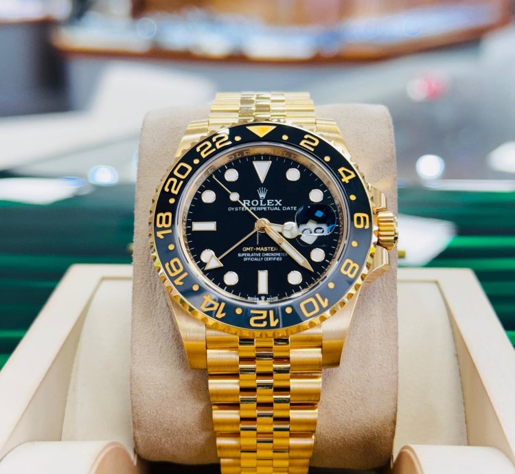 Rolex Gmt-master Ii 126718grnr 18k Yellow Gold Jubilee Bracelet Watch Box Papers Unworn