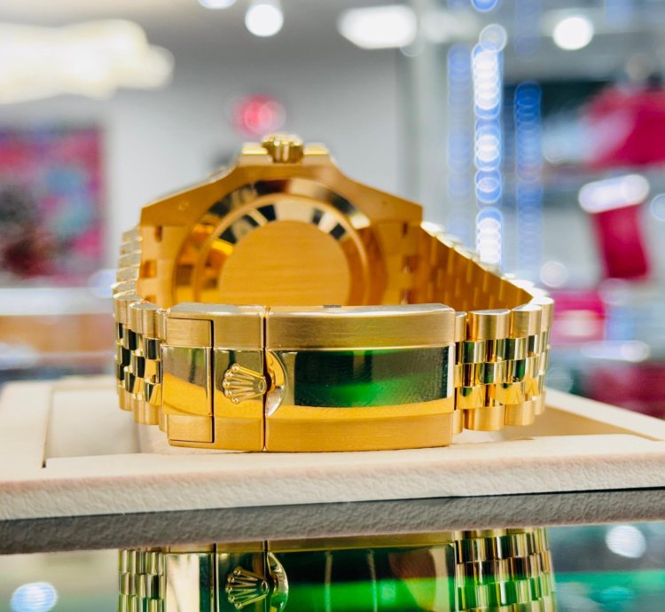 Rolex Gmt-master Ii 126718grnr 18k Yellow Gold Jubilee Bracelet Watch Box Papers Unworn