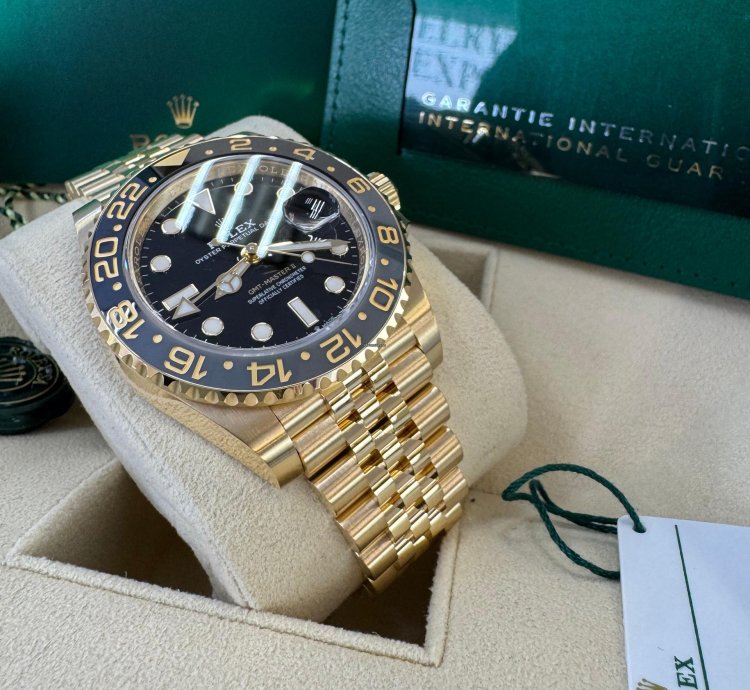 Rolex Gmt-master Ii 126718grnr 2025