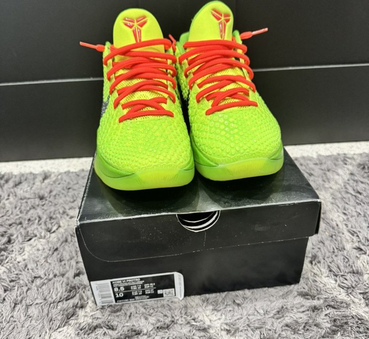 Kobe 6 Protro Grinch 2020