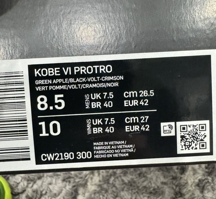 Kobe 6 Protro Grinch 2020