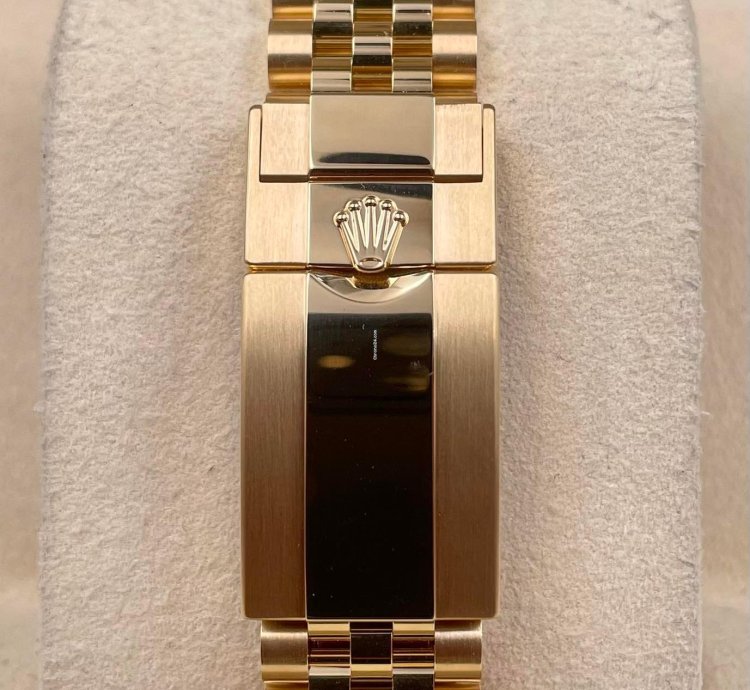 Rolex Gmt-master Ii 126718grnr Yellow Gold Jubilee Bracelet Unworn 2025