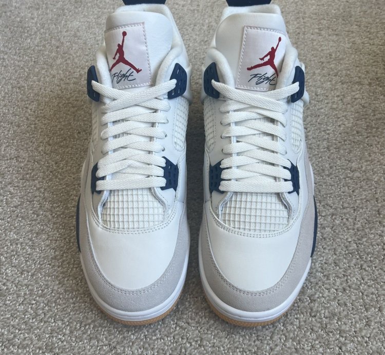 Nike Sb Air Jordan 4