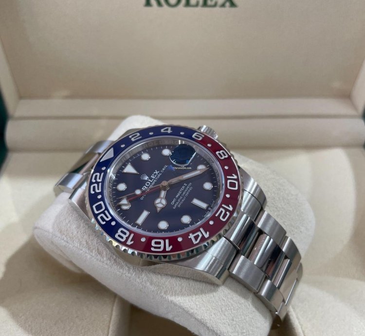 Rolex Gmt-master Ii 126719blro Blue Dial White Gold Box And Papers Unworn