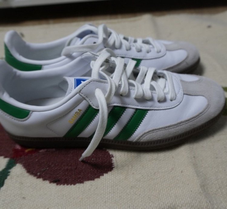 Adidas Sambas