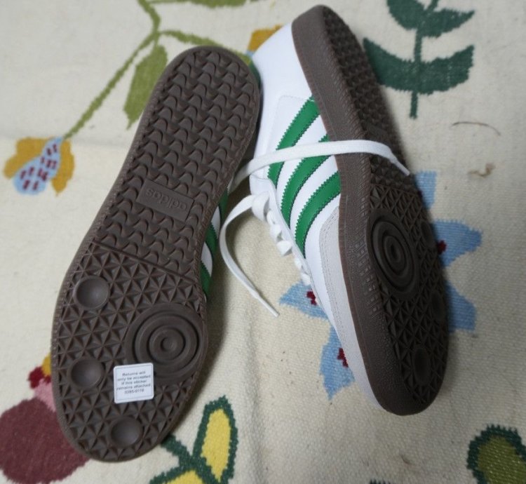 Adidas Sambas