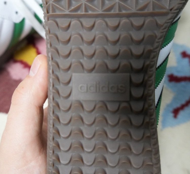 Adidas Sambas