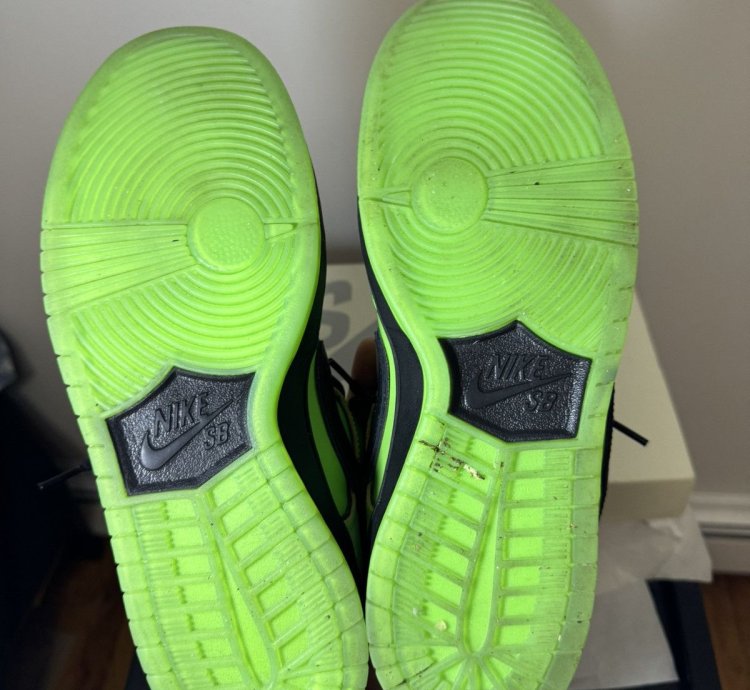 Nike Sb Buttercup Powerpuff Girl Collab