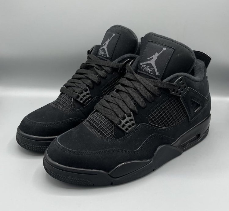 Jordan 4 Retro Black Cat 2020