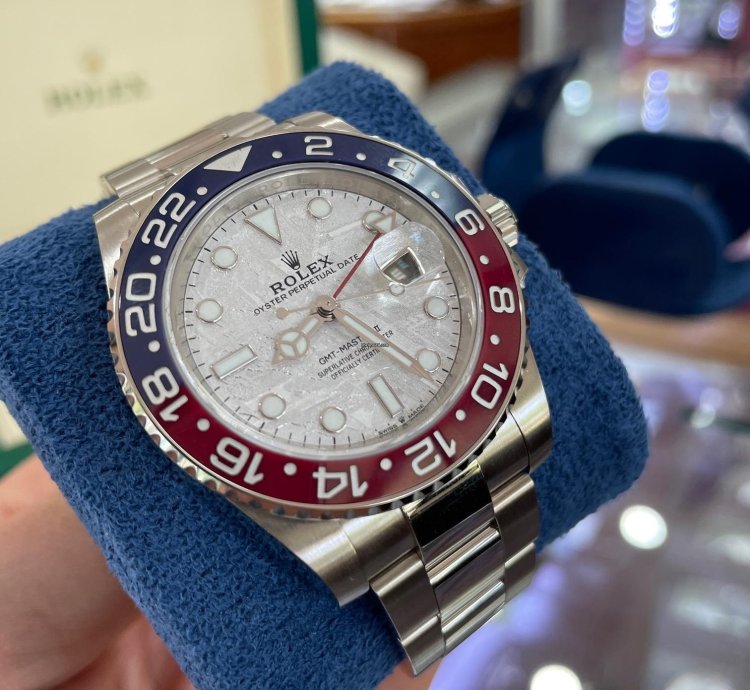 Rolex Gmt-master Ii 126719blro Gmt-master Ii Factory Meteorite Dial Pepsi Bezel 18k White Gold Unworn
