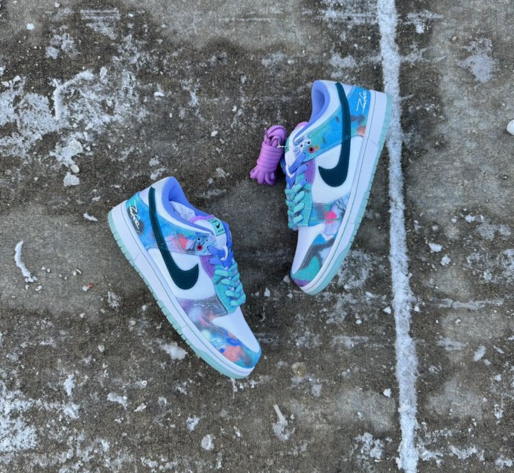 Nike Sb Dunk Futura Laboratories