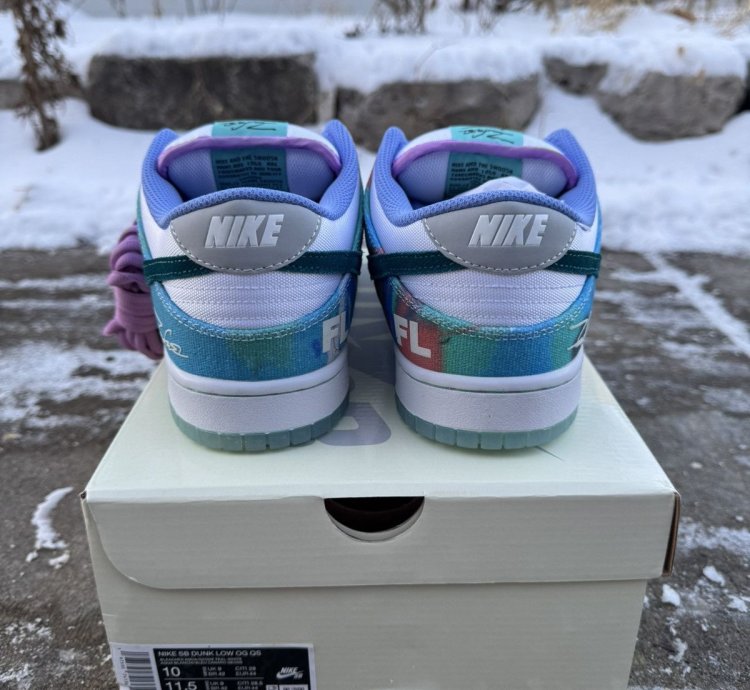 Nike Sb Dunk Futura Laboratories