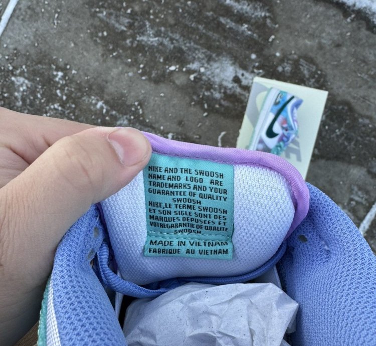Nike Sb Dunk Futura Laboratories