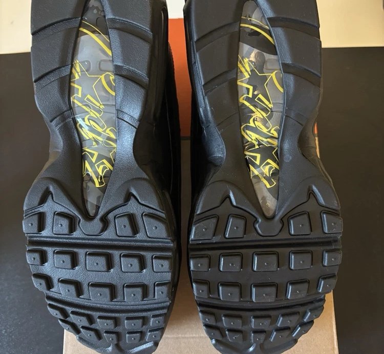 Nike Air Max 95 Corteiz Honey Black