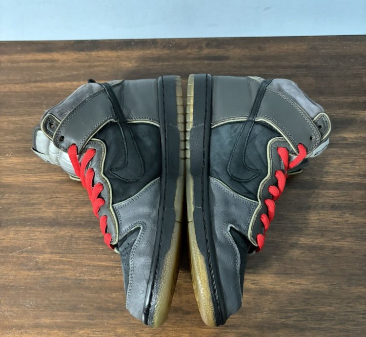 Nike Sb Dunk High Mf Doom