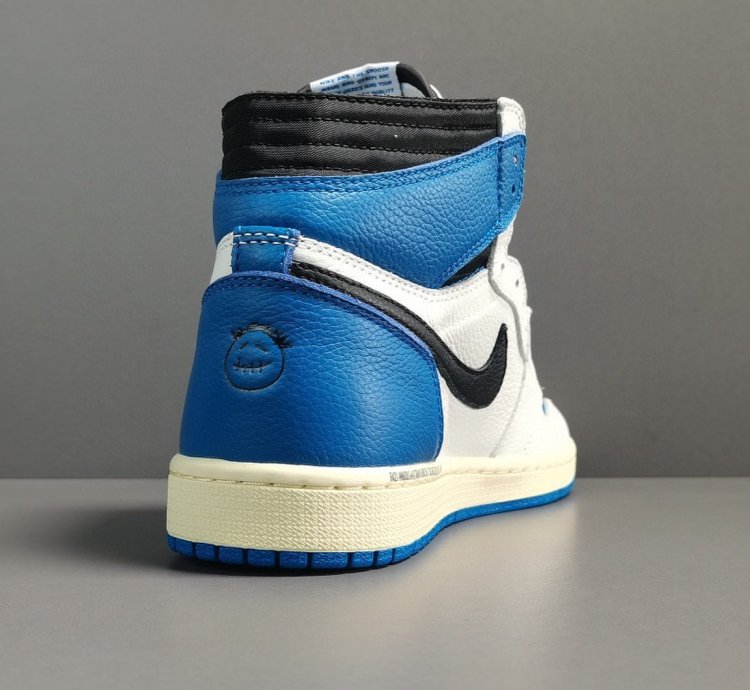Jordan 1 Retro High Og Sp Fragment X Travis Scott