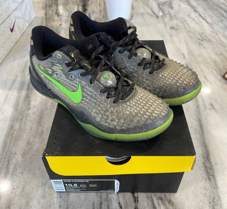 Kobe 8 Ss Christmas