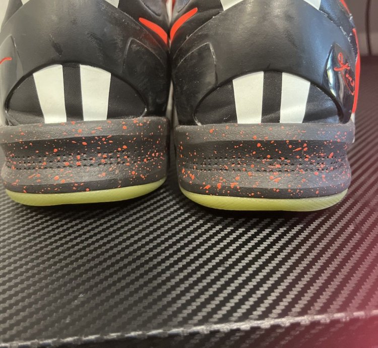 Kobe 8 System