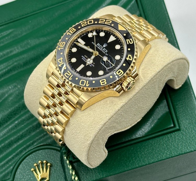 Rolex Gmt-master Ii 18 Ct Yellow Gold Black Dial Jubilee
