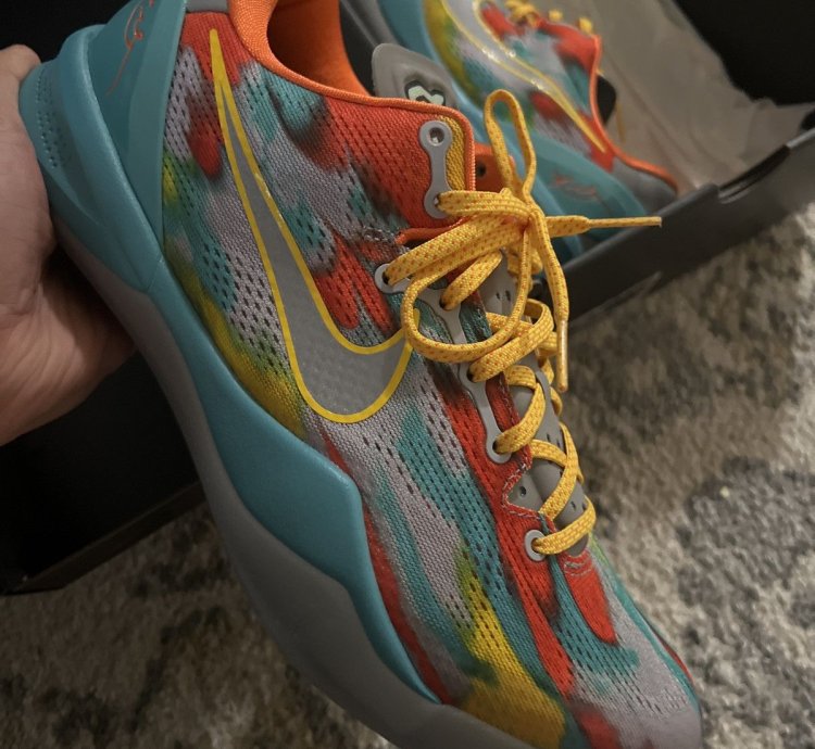 Kobe 8 Venice Beach 2024