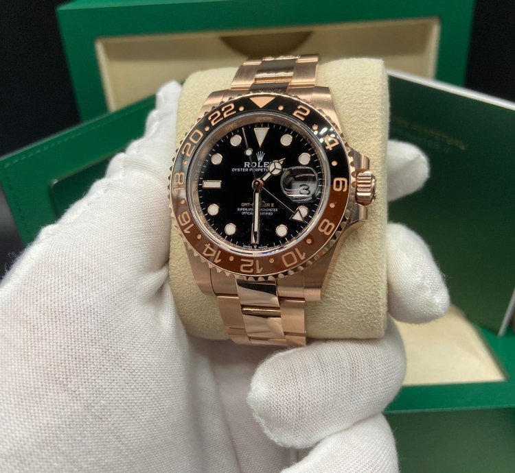 Rolex Gmt-master Ii 18k Rose Gold Rootbeer 126715chnr