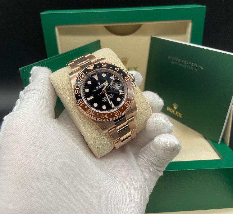 Rolex Gmt-master Ii 18k Rose Gold Rootbeer 126715chnr