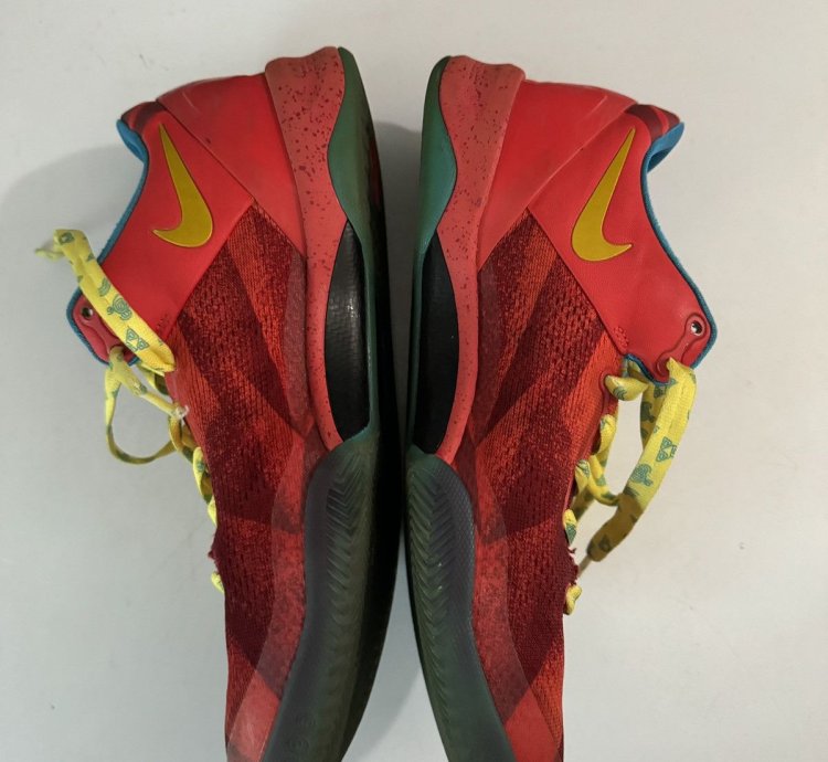 Kobe 8 Year Of The Horse Size 10 5