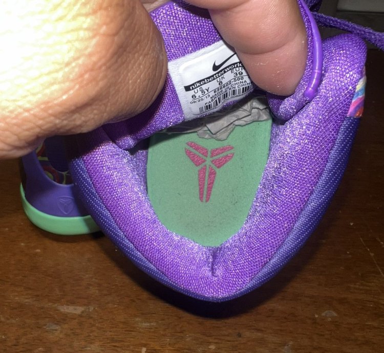 Kobe 9 Elite Gs Purple Venom Size 6 5y