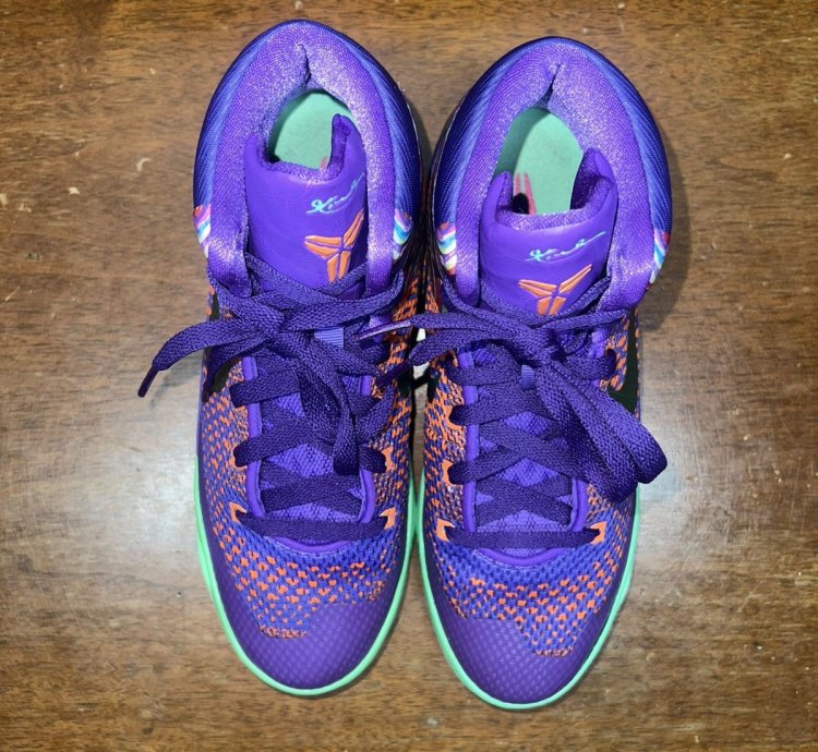 Kobe 9 Elite Gs Purple Venom Size 6 5y