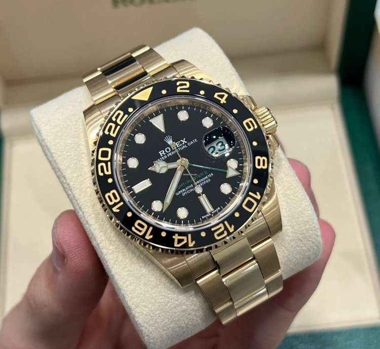Rolex Gmt-master Ii 2018 Yellow Gold Gmt-master Ii Black Dial Discontinued Unworn Box And Papers 116718ln