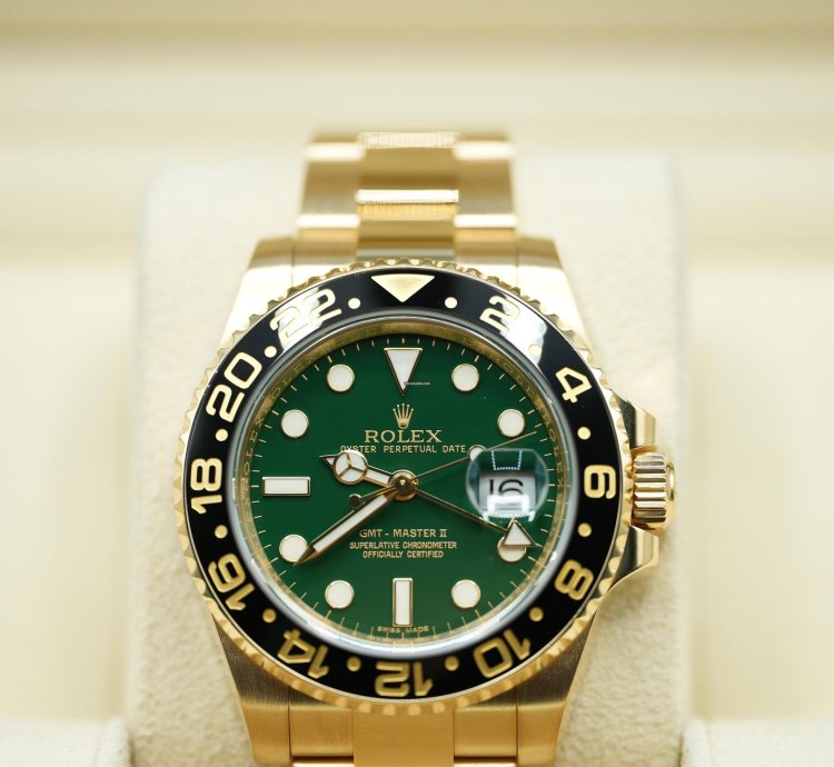 Rolex Gmt-master Ii 2018 Yellow Gold Gmt-master Ii Green Dial Discontinued Unworn Box And Papers 116718ln
