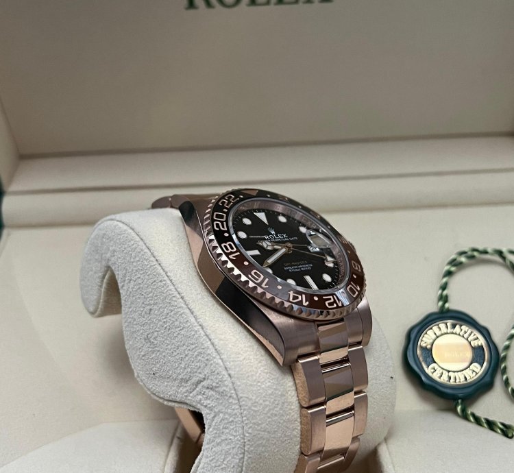 Rolex Gmt-master Ii 2021 Rose Gold Gmt-master Ii Root Beer Unworn 126715chnr Box And Papers