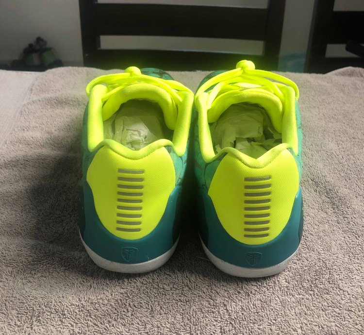 Kobe 9 Em Easter