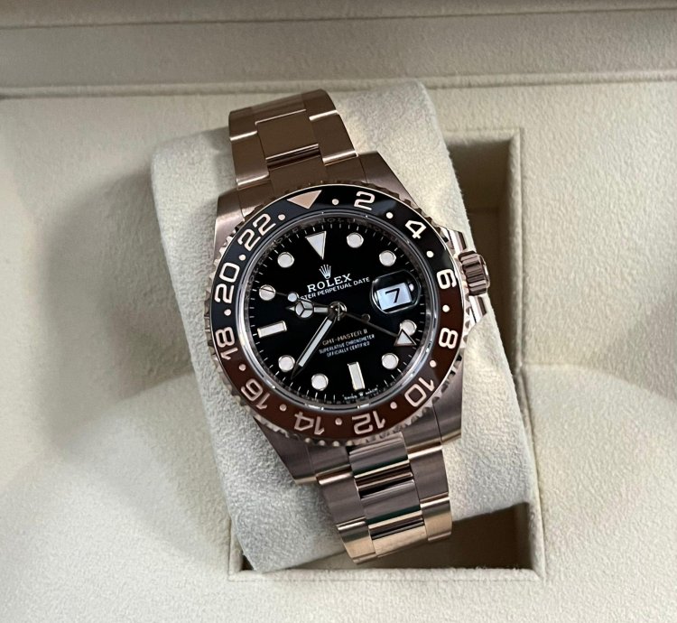 Rolex Gmt-master Ii 2022 Rose Gold Gmt-master Ii Root Beer Unworn Box And Papers 126715chnr