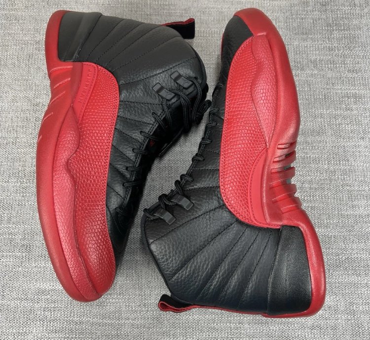 Air Jordan 12 Retro Flu Game