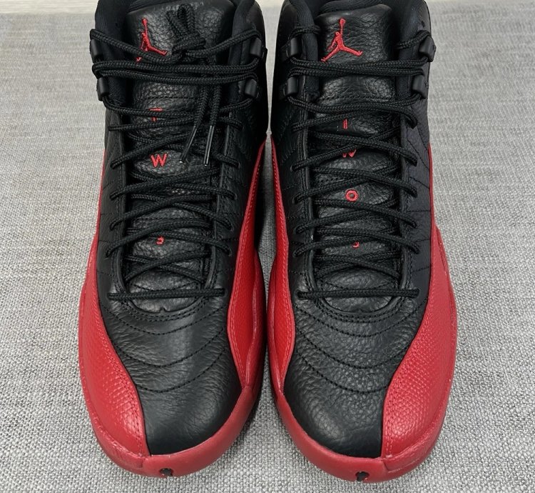 Air Jordan 12 Retro Flu Game