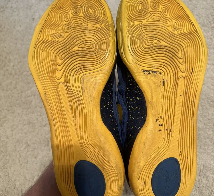 Kobe 9 University Blue And Gold